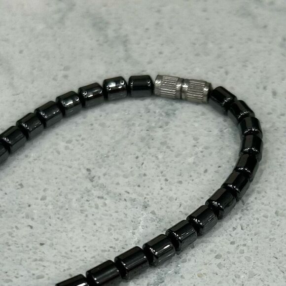 Gorgeous Abalone Shell Pendant and Hematite Chain Necklace 24” - Picture 10 of 10